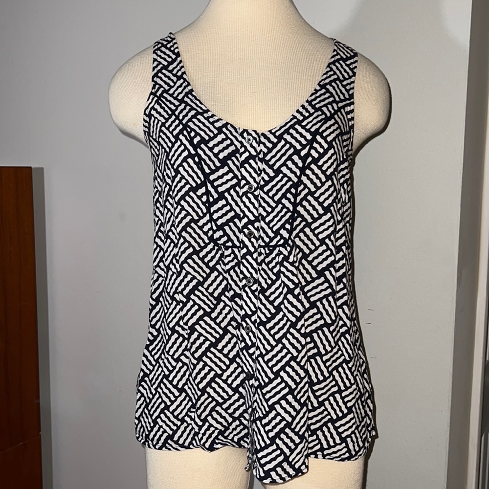 Maeve Black and White Geometric Sleeveless Top